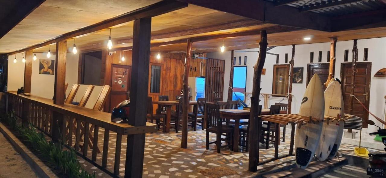 Arthur Homestay Telescope Mentawai Tua Pejat Exterior foto